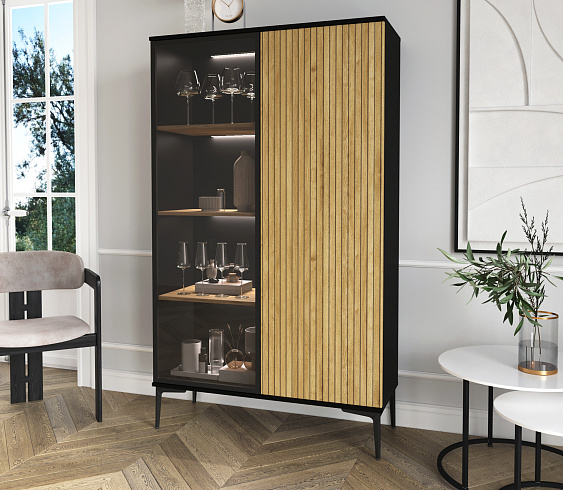 Шкаф (с подсветкой)   13