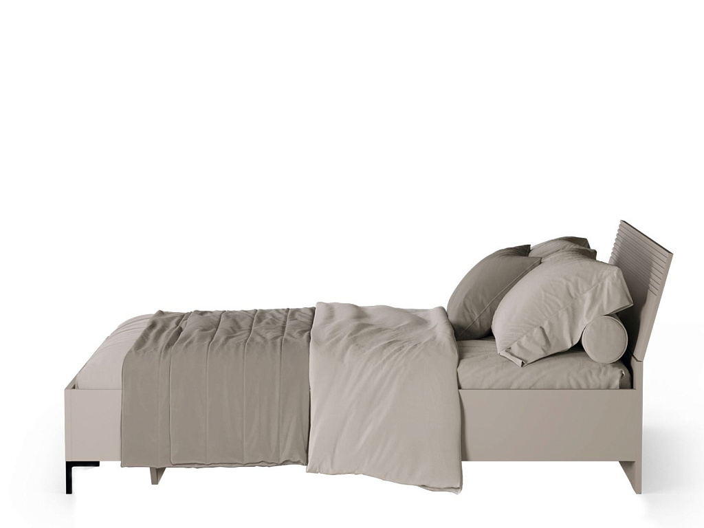 Кровать c металлическим основанием  Domenica LOZ140х200